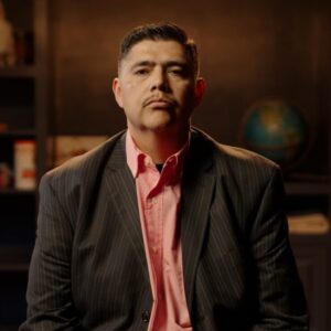 oscar aguayo headshot